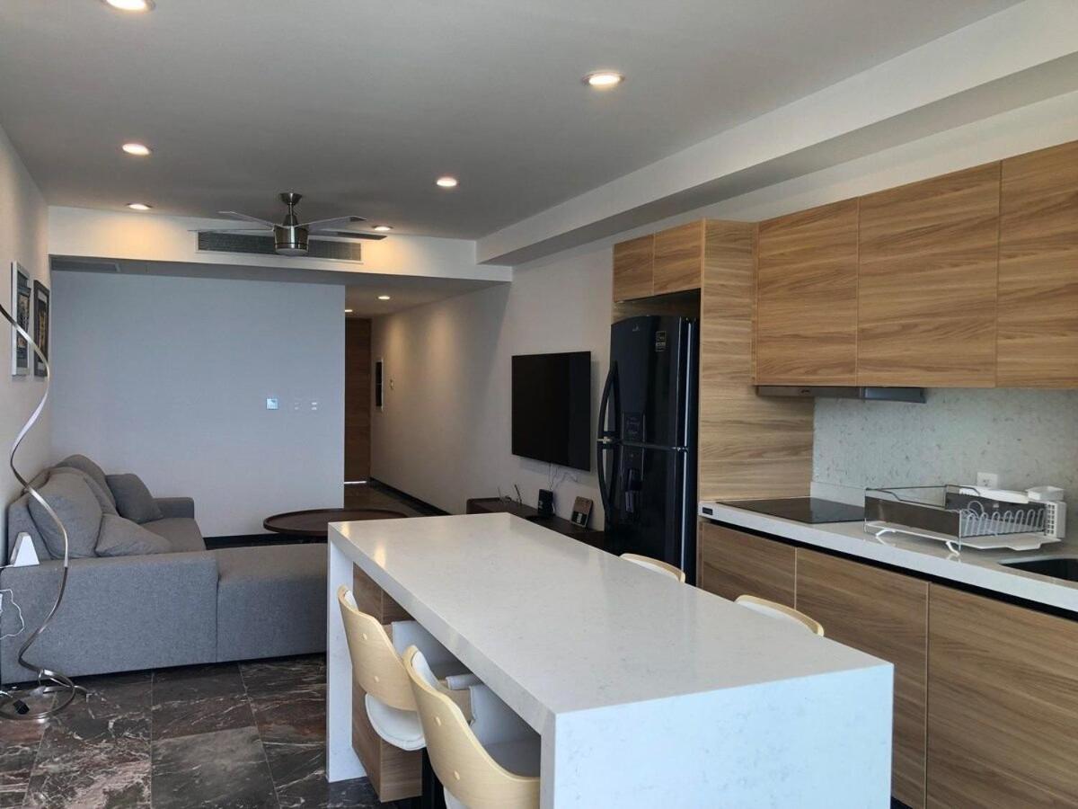 Deluxe Aparment Whit & Ocean View 8 Pax *